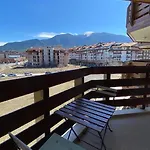 Belvedere Club H62 Mountains View